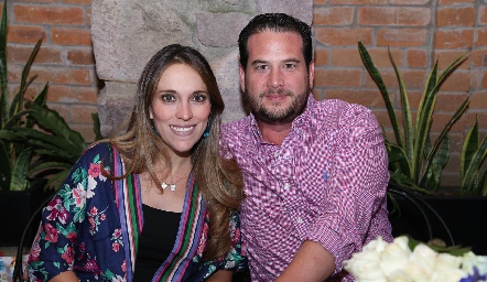  Daniela Llano y Pablo Guerra.