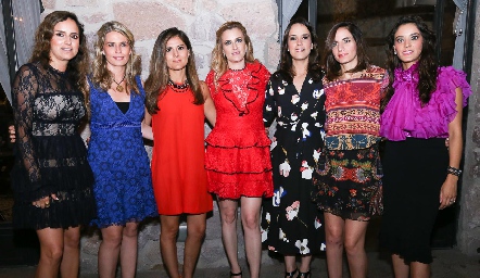  Paty Estrada, Daniela Cordero Coco Canseco, Cristina Ocejo, María Sotomayor, Ifi Güemes y Karen Hidalgo.