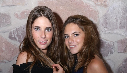  Isa y Alexia Cofiño.