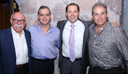  Max García, Carlos de la Garza, Luis Fernando Romero y Alfonso Galán.