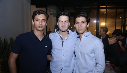   Alex Canseco, Jero Gómez y Jorge Loredo.