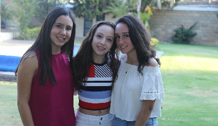  Valeria Cabral, Nuria de la Parra y Gaby Hinojosa.