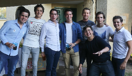  Pato Aranda, Oscar Vera, Chente Azcona, Güero Pizzuto, David Estrada, Mauricio Gómez, Javier Duarte y Payo Payán.