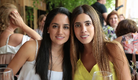  Katia Gómez y Daniela Güemes.