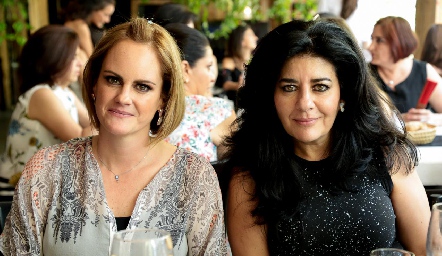  Rocío Gómez y Dinia Amor.