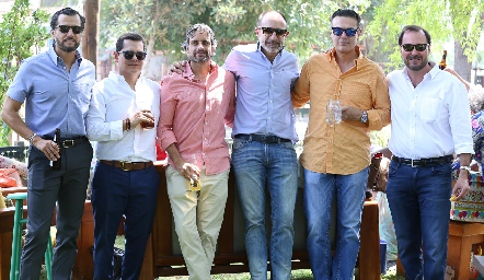  Carlos de los Santos, Sergio Quibrera, Juan Pablo Zambrano, Juan Carlos Abaroa, Güicho Fernández y Braulio Romero.