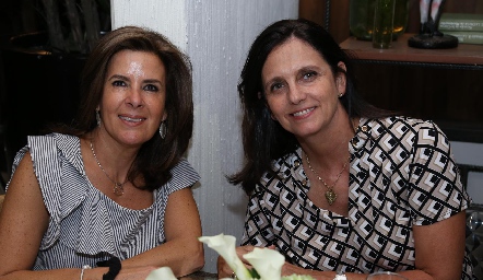  Martha Muñiz y Gabriela Díaz Infante.