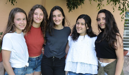  Alejandra, Daniela, Lorenza, Sofía y Vale.
