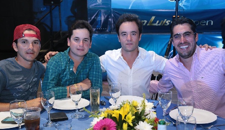  Axel Morfín, Agustín Soberón, Daniel Villarreal y Luis Manuel Calzada.