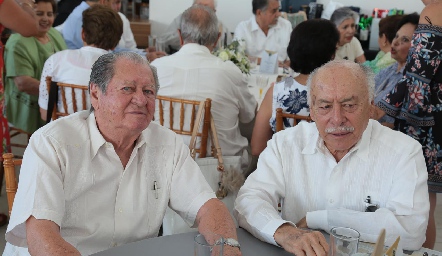 Leonardo Fernández Rivera y Luis Tinajero Porte.