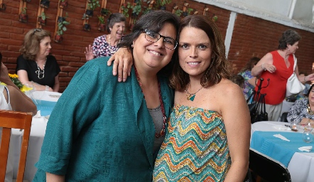  Catalina Martínez Zermeño y Ana Alvarado.