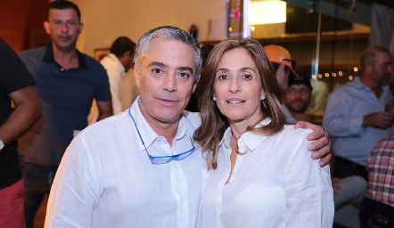  Gerardo Serrano y Mónica Gaviño.