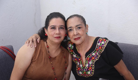 Laura Gascón y Laura Sousa.