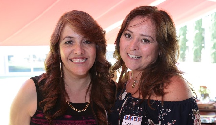  Laura Almazán y Chela Delgado.