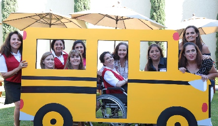  Bety Carrillo, Marisa Valle, Claudia Silos, Carmelita Leos, Tere Martínez, Coco Martins, Claudia Serment, Sofía Carrillo, Gaby Villanueva y Martha Huerta.