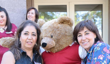  Sofía Carrillo, Laura Monjarás, Rocío Covarrubias y Adriana Alcalde.