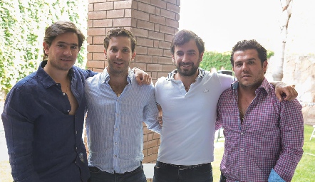  FerAbud, Andrés Torres, Marco Güemes y Jorge Torres.