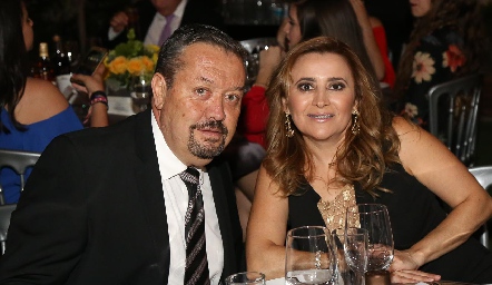  Guillermo Gómez y Mireya Gil .