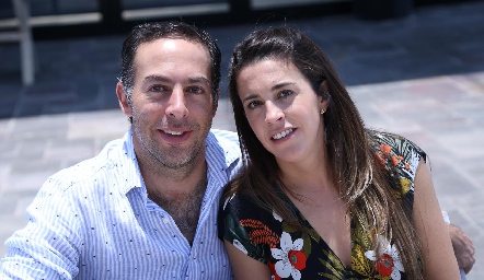  Gonzalo Benavente y Cristina Barragán.