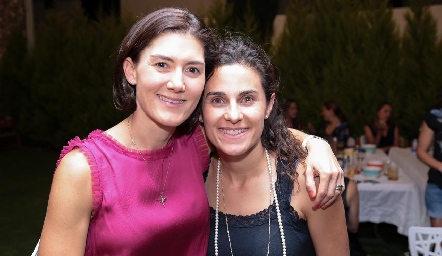  Paulina Vivanco y Yolanda Pérez.