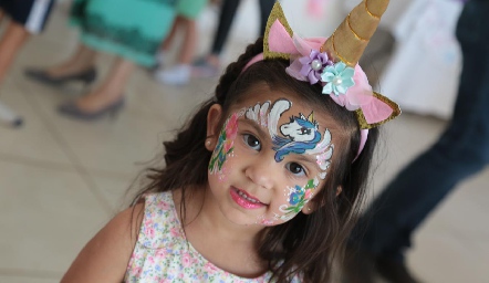  La pequeña María José.