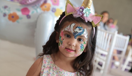  La pequeña María José.