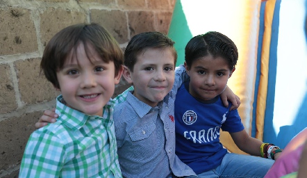  Emilio, Gastón y Manolo.