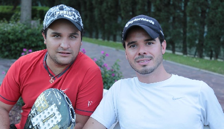  Mauricio Suárez y Miguel Álvarez.