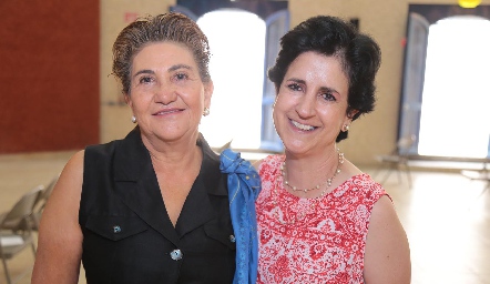  Guadalupe Urizar y Martha Euggi.