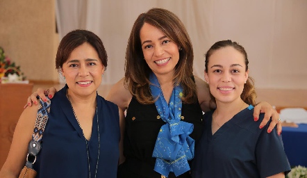  Laura Acosta, Ana Luisa Acosta y Fernanda Torres.