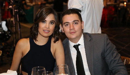  Paola Delgadillo y Diego Tejeda.