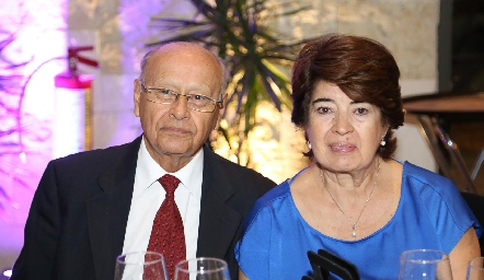  Miguel Fernández y Martha Benítez.