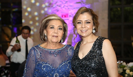  Lula Hernández con su hija Iliana Ortega.