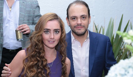  Diana Favela y Juan Sarquis.