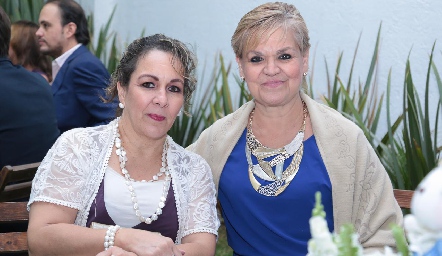  Lila González y Mónica Labastida.