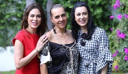  Maribel Lozano, Mimí Hinojosa y Liliana Meza.