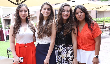  Isa Zollino, Paola Gutiérrez, Paulina Gómez y Ana Meche Cifuentes.