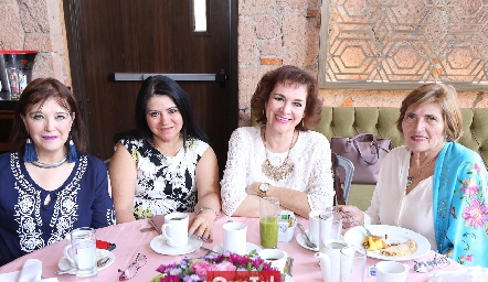  Hilda Romero, Rocío Carrillo, Martha Eugenia y Alma Luz Rodríguez.