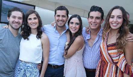 Juanpi, Ana Pau, Raúl, Vero, Memo y Yalma.