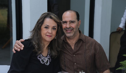  Rosa Laura Mercado y Roberto Zarur.