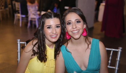 Sofía Espinosa y Paulina Correa.