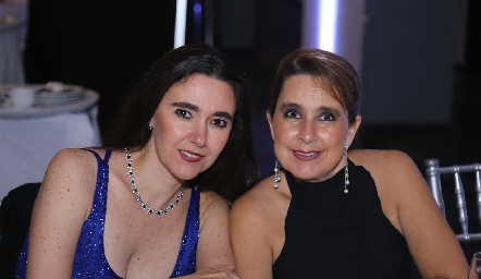 Maricarmen Arenas y Marisol Hernández.