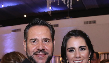  Mauricio y Daniela Monsiváis.