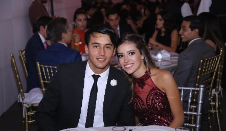  Sebastián Medellín y Daniela Rosales.