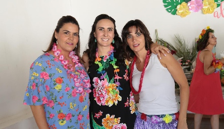  Gabriela Díaz Infante, Regina Ibáñez y Marisol de la Maza.