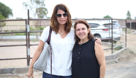  Paulina Zermeño y Reyna Suárez .