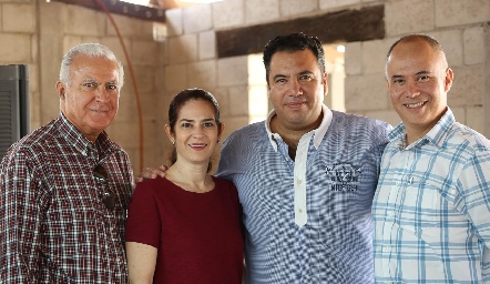  Bernardo Reynoso, Claudia Reynoso, Roberto Silva y Gustavo Quintanar.