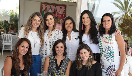  Priscila González, Ale Díaz de León, Pily Zárate, Ale Cano, Sandra Villasuso, Gloria Leal, Moni Mateos y Andrea Fernández.