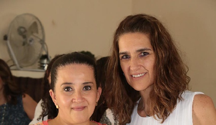  Ana Irma Ramos y Mónica Leiva.