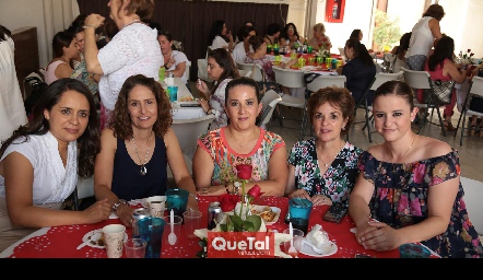  Maribel Andrade, Verónica Marti, Ana Irma Ramos, Lorena Maza y Vero Gómez.